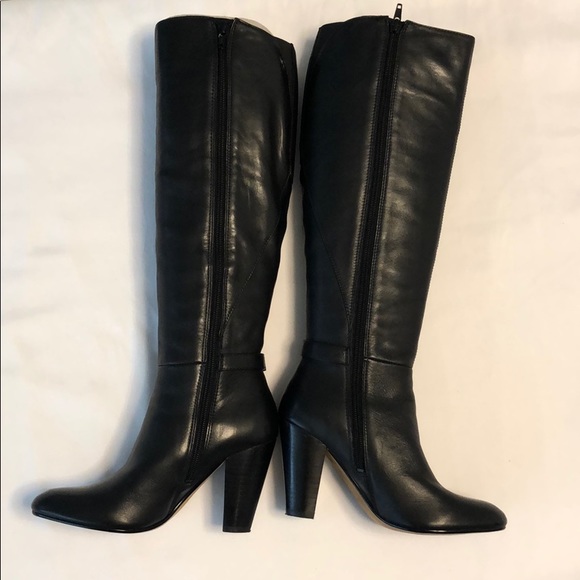 Leather boots - Picture 2 of 12